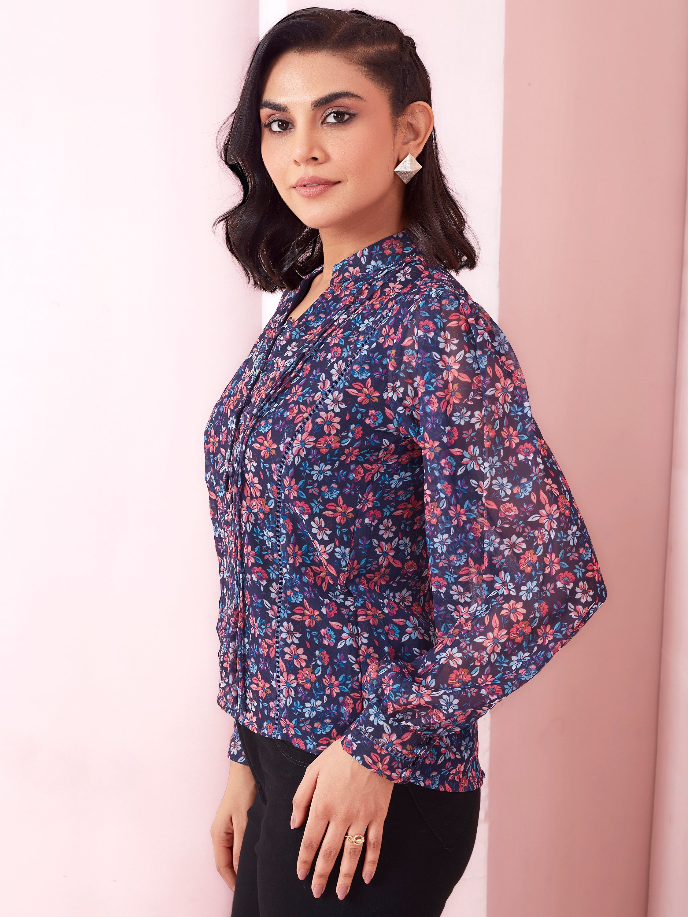 Blue Floral Print Mandarin Collar V Neck Casual Wear Georgette Top