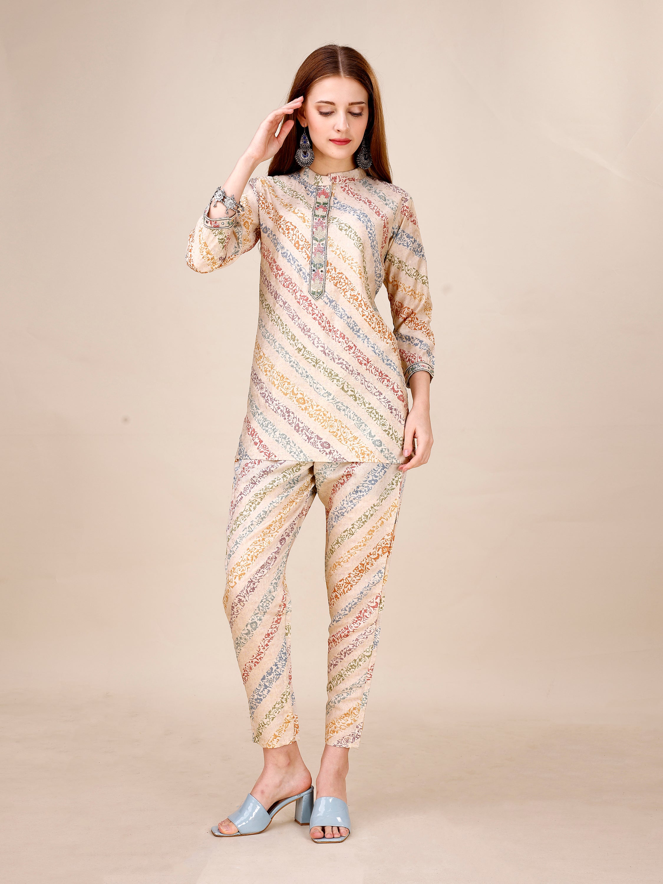 Abstract Leheriya Printed Cutdana, Mirror & Pearl Emblished Co-ord Set - Antique White