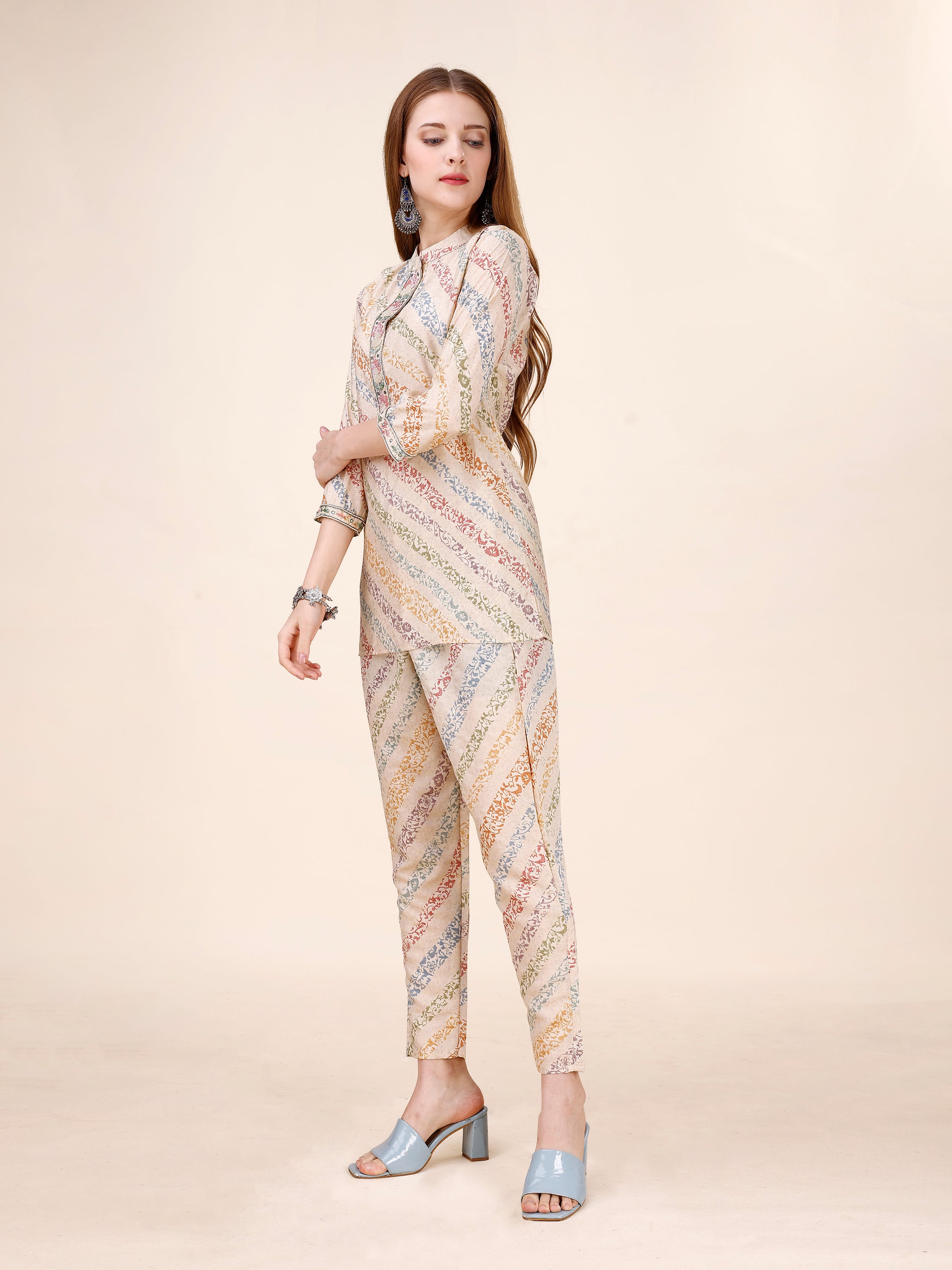 Abstract Leheriya Printed Cutdana, Mirror & Pearl Emblished Co-ord Set - Antique White