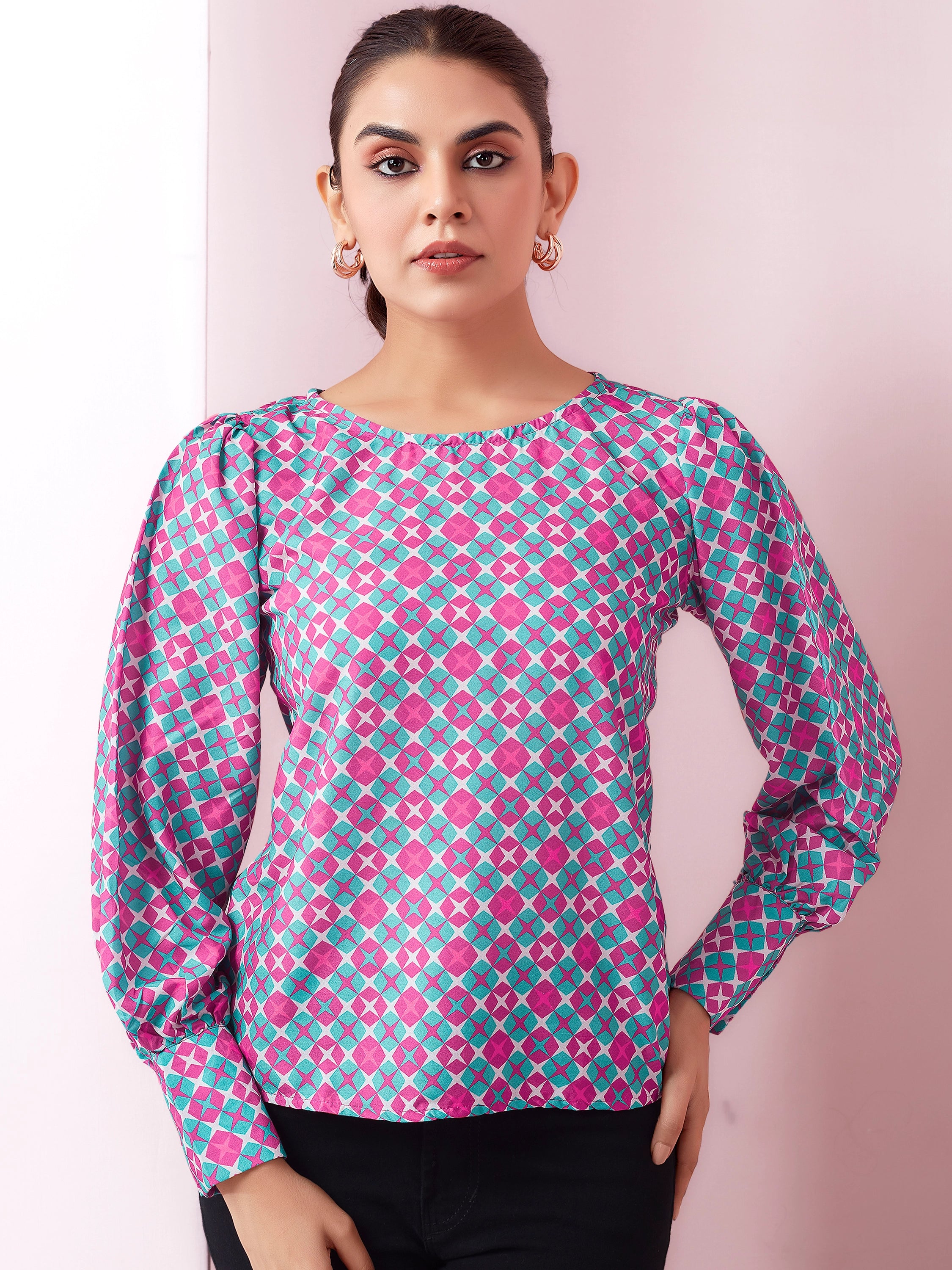 Geometric Printed Full Sleeve Boat Neck Top - Pink And Cyan