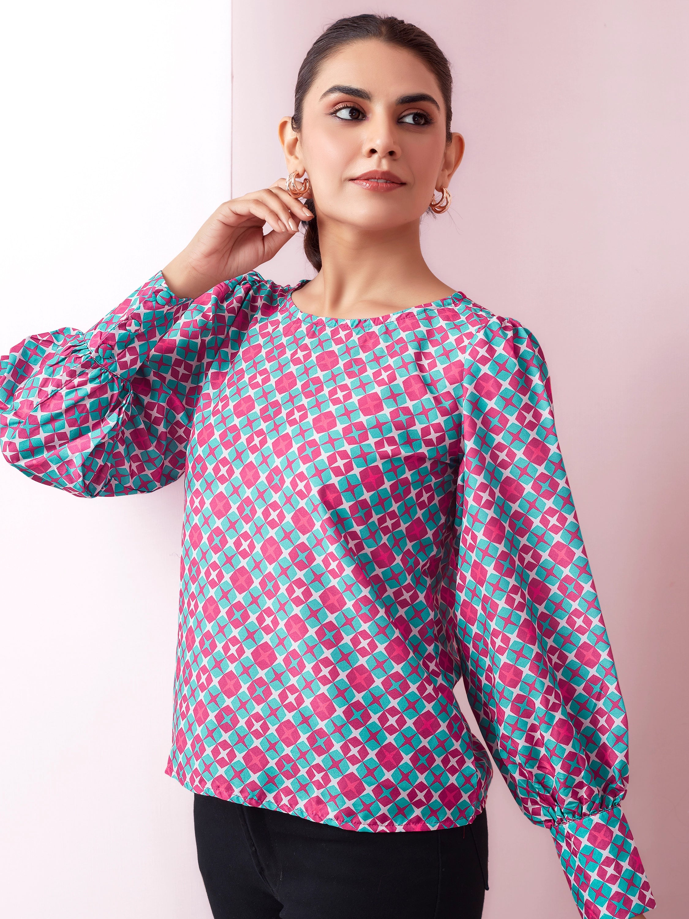 Geometric Printed Full Sleeve Boat Neck Top - Pink And Cyan